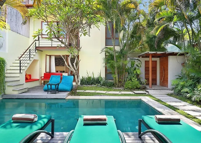 Super Value 4 Bedroom, Walk To Bintang Supermarket Villa