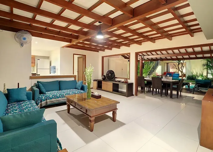 Super Value 4 Bedroom, Walk To Bintang Supermarket * Seminyak (Bali)